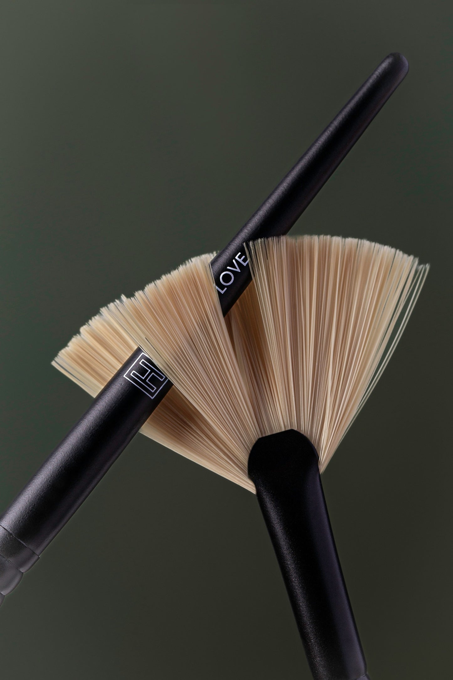 H Masking Brush